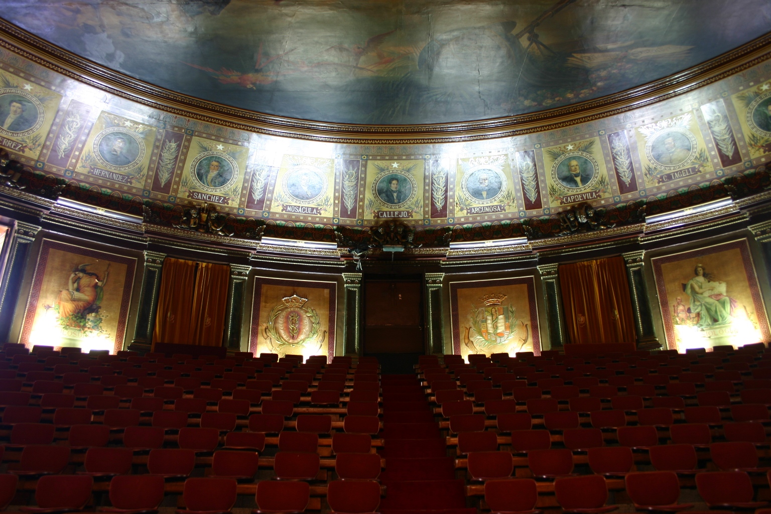 Gran Anfiteatro, Ilustre Colegio Oficial de Médicos de Madrid, Madrid - 04.JPG